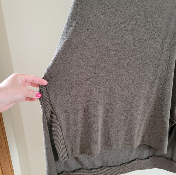 Fortune & Ivy Vicky brushed top, Cal - Picture 3 of 6